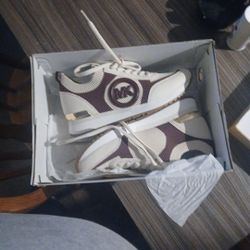 Mk Shoes Size 5
