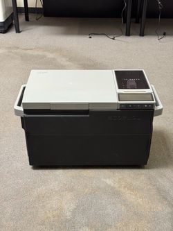 ELECTRIC ECOFLOW COOLER + ICE MAKER + ADAPTER
