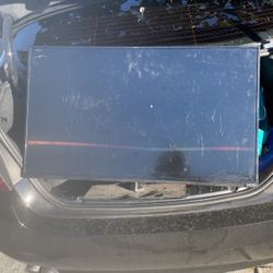 40 Inch Vizio Tv Selling As Is 50$ Just Missing Remote And Power Cord 