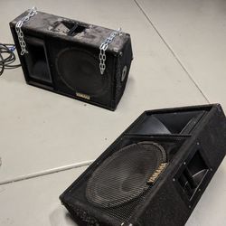 Yamaha speakers