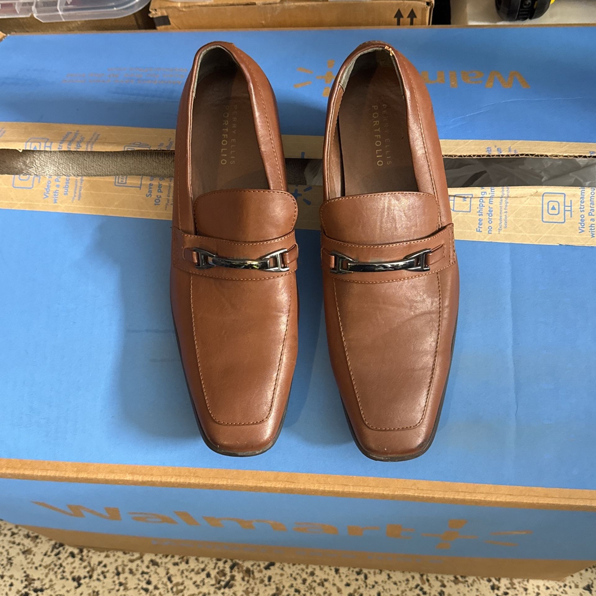 Perry Ellis Dress Shoes