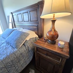 Solid Real Wood Queen Bedroom Set - High Quality & Sturdy