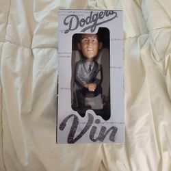 New In Box Vin Scully DODGERS  Bobble Head