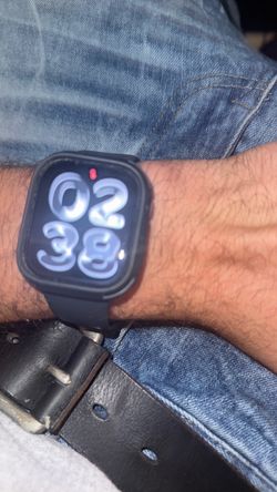 Apple Watch Series 10 (GPS + Cellular)