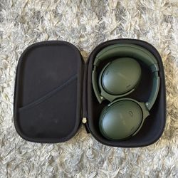 Bose Quiet Comfort Headphones 