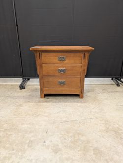 Mission Style Hardwood 3-Drawer Nightstand Side Table