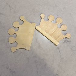 Wooden Mini Crown Decorations 