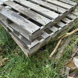 Free. 6 Pallets Great Condition 