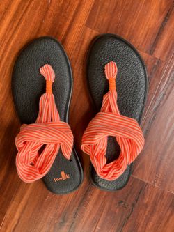 Sanuk Sandals