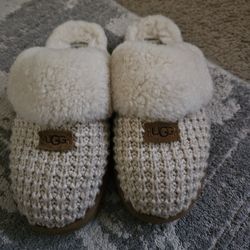 Ugg Sandals Size 8