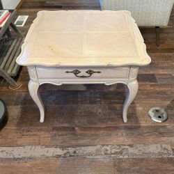 2 End Tables/night Stands 1950’era With A French Twist!