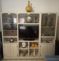 Armoire