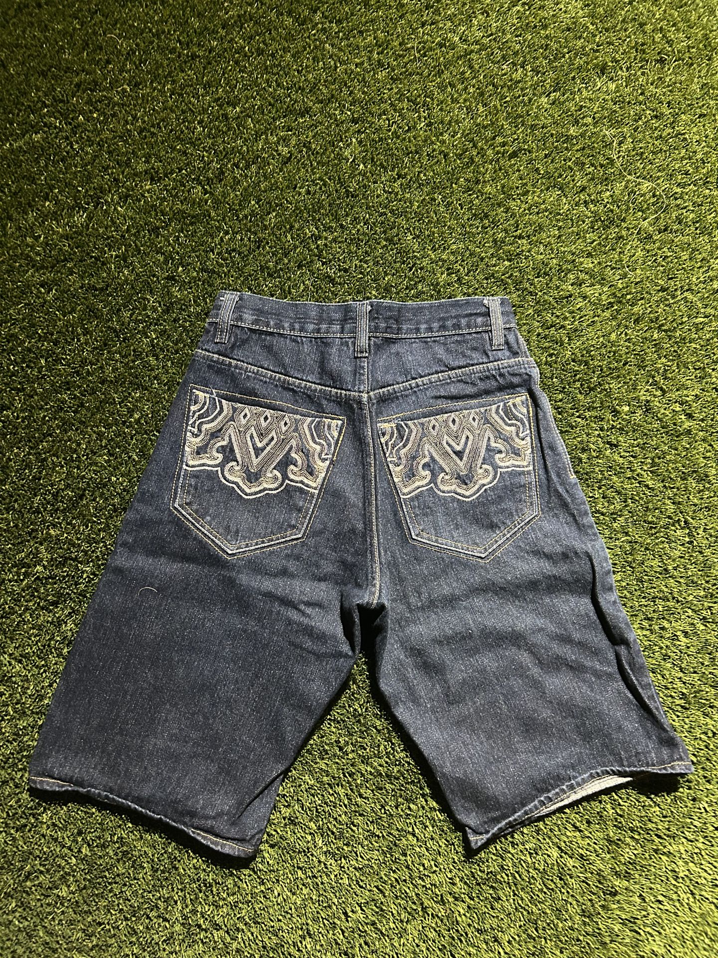 embroidered shorts size 34