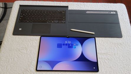 SAMSUNG GALAXY TAB S10 ULTRA 256 GB  WI-FI VERSION WITH EXTENSION FOR SD MEMORY CARD 14.6 INCHES.