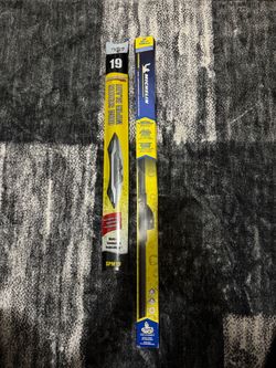 Wipers 26 inch and 19 inch