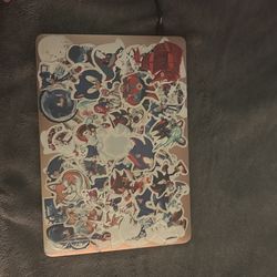 macbook air ( cracked screen )