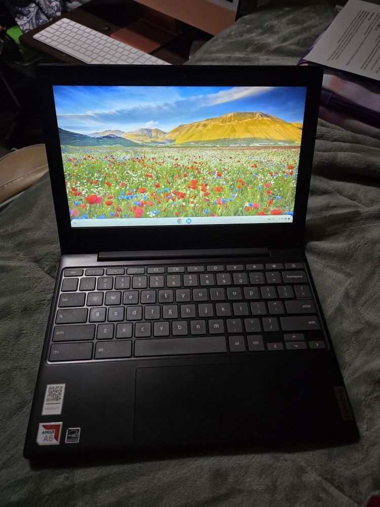 Lenovo IdeaPad 3 Chromebook