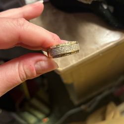 Men’s Diamond Yellow Gold Wedding Ring