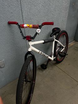 Street co
