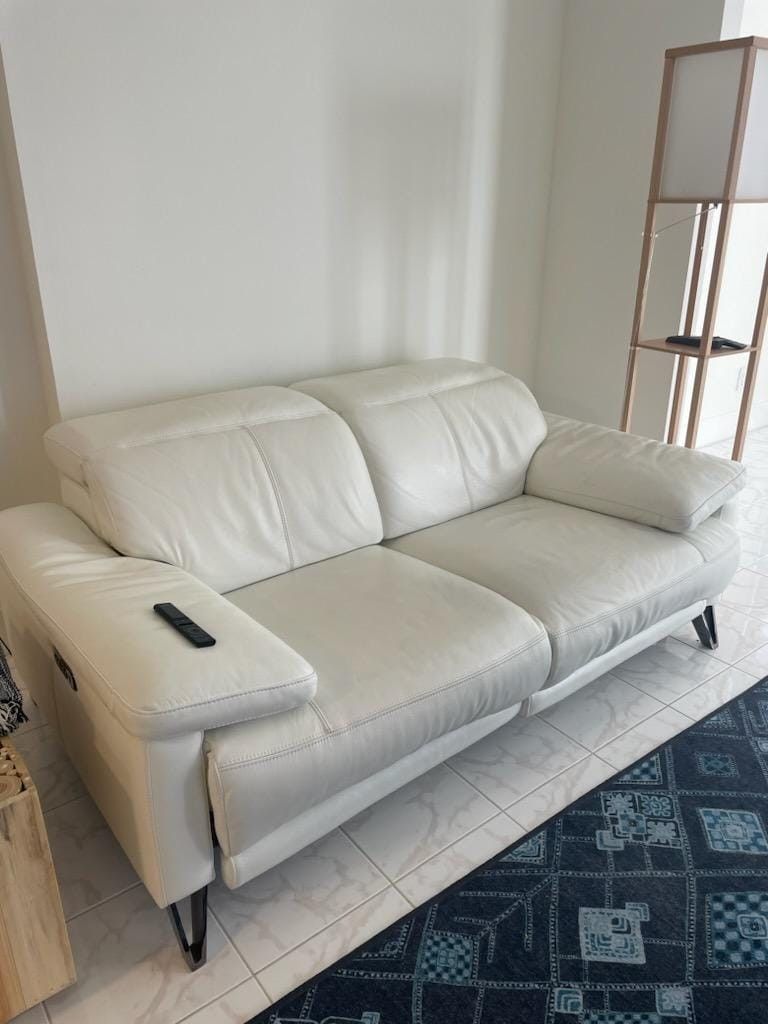 HTL Living Room 6234 MU A6234 PR at Treeforms Furniture Gallery. Sofa, loveseat, mueble recliner sofa