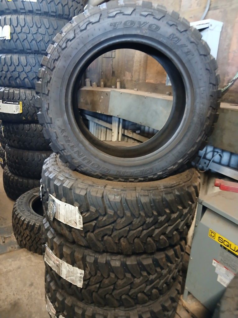 295 55 20 New Toyo Mt