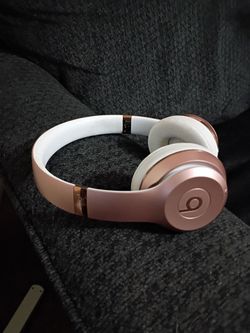 Mint Beats Solo 3 Wireless Rose Gold Headphones