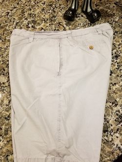 Men's Tan Classic Shorts - Size 36
