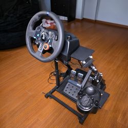 Logitech G29 Complete Se'/tup, and Optional Sceptre Curved Monitor j /