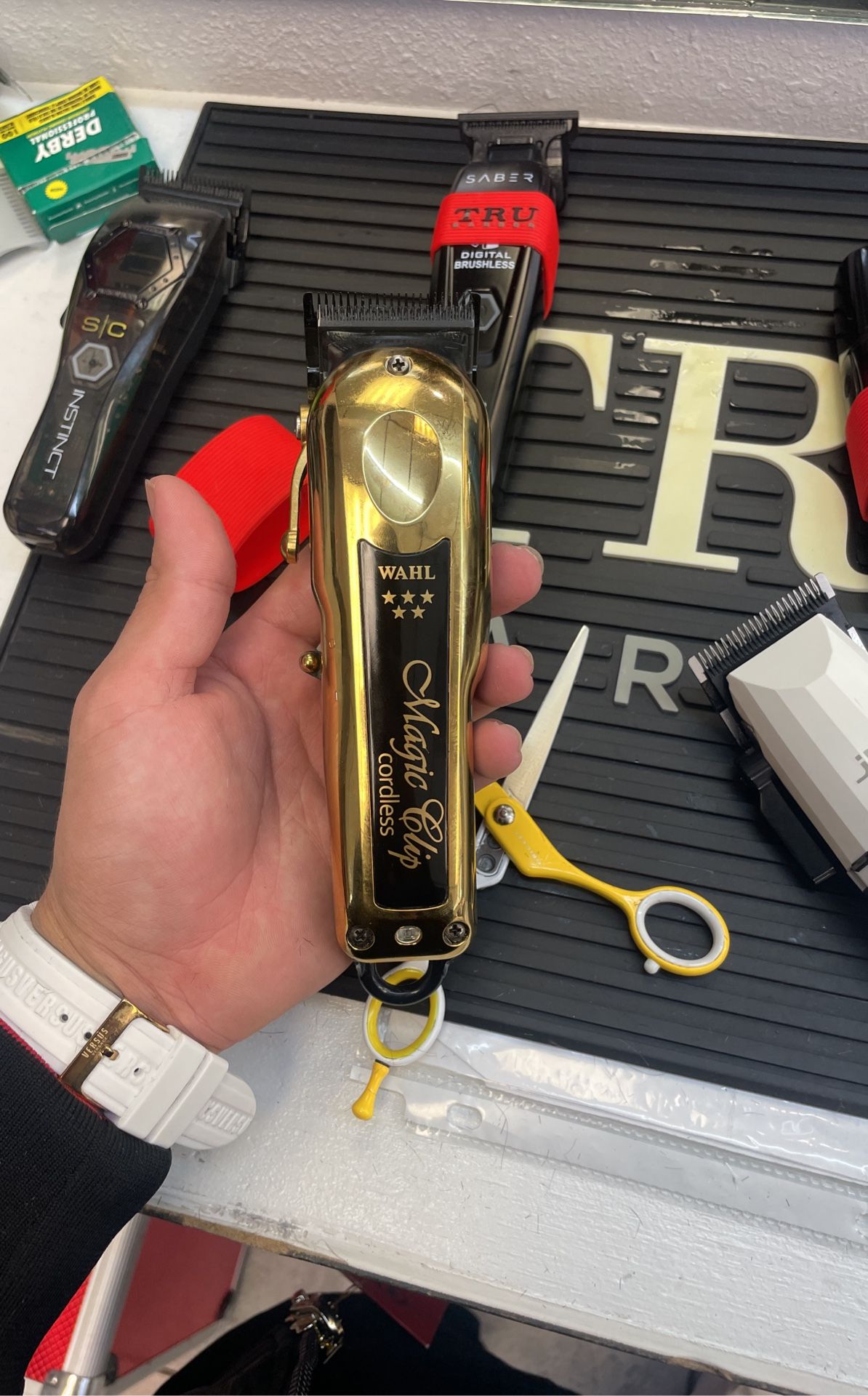 Gold Magic Clips With Style Craft Blade