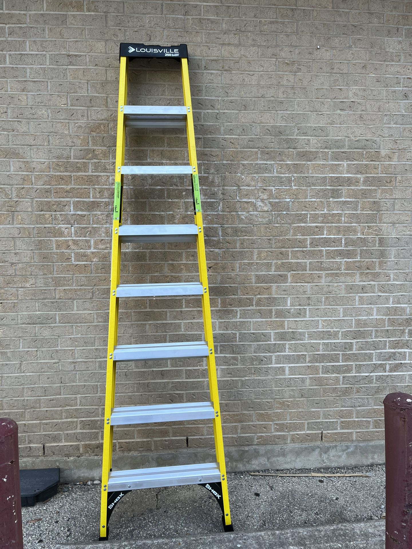 Louisville 8ft Ladder 250lb Load Capacity 