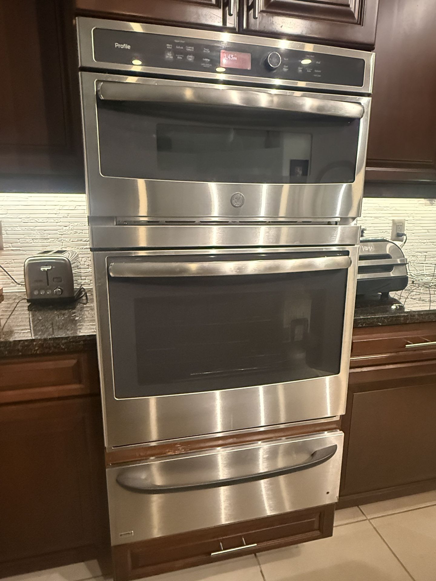 GE Profile Convection Microwave Wall Oven Combo