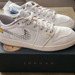 Jordan 1 KO x Union Sz 14 - White/Neutral Grey 