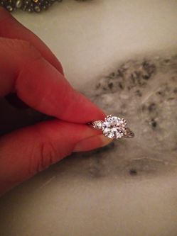 Sparkly silver s925 ring size 7