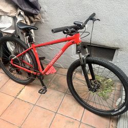 Cannondale Trail 5 Bike