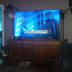 75 In Smart TV With Large Oak Unit