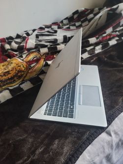 Hp laptop 💻: light keyboard, type C port, HDMI, Bluetooth. Office2024.