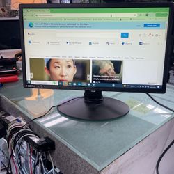 75 Hz Monitor 20” $50 