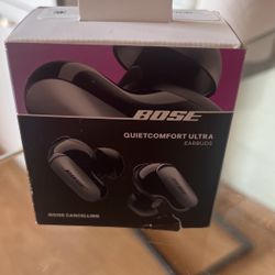 Bose Quitecomform Ultra Earbuds Noise Cancelling New
