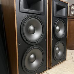 Klipsch 4.2 Floor Standing Speakers