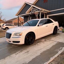 2013 Chrysler 300