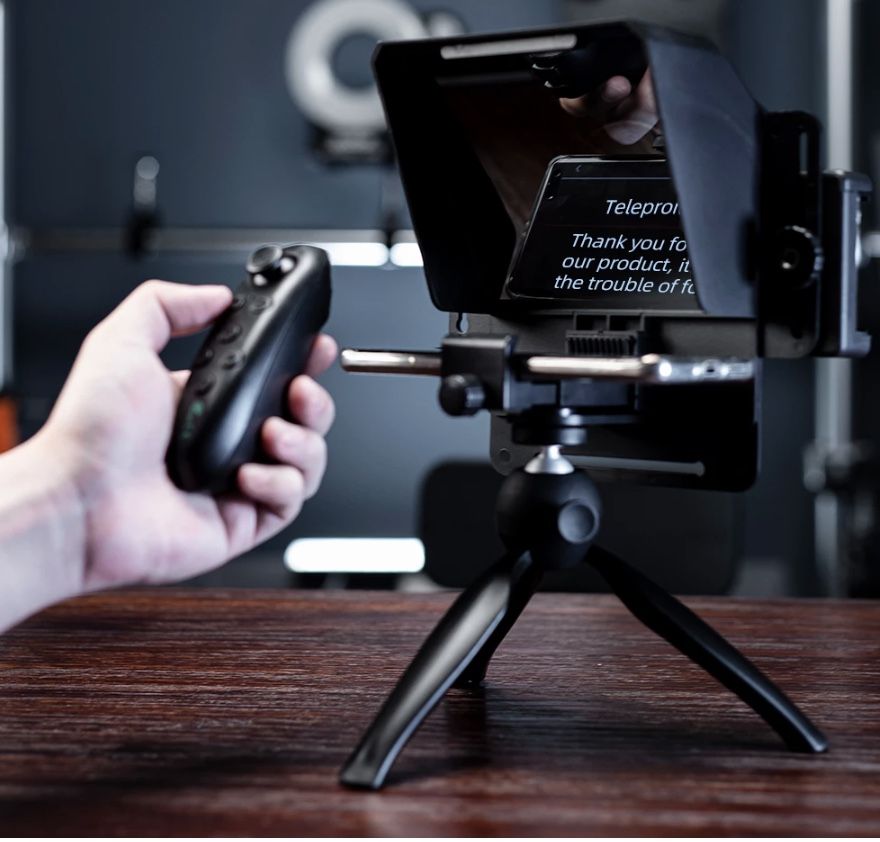 Filming Camera Equipment - Teleprompter 