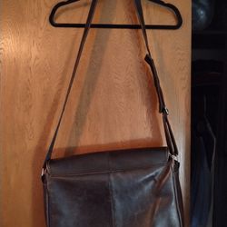 Vintage Authentic Leather" Querros "Messenger Bag