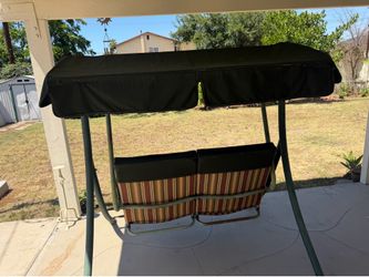 Outdoor swing