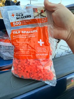 Tile spacers