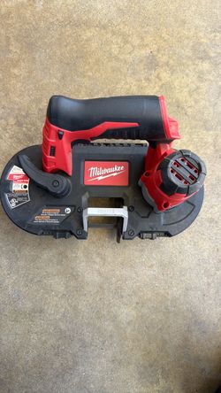 Milwaukee Cordless Compact Band Saw (Tool Only)