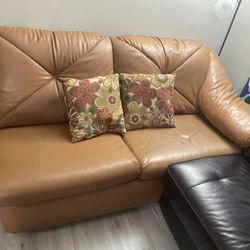Sofa (Pull Out Bed) With Ottoman
