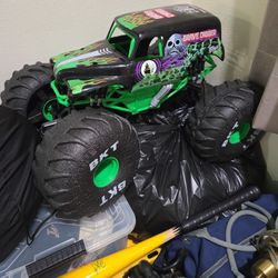 1/6th Scale Grave Digger
