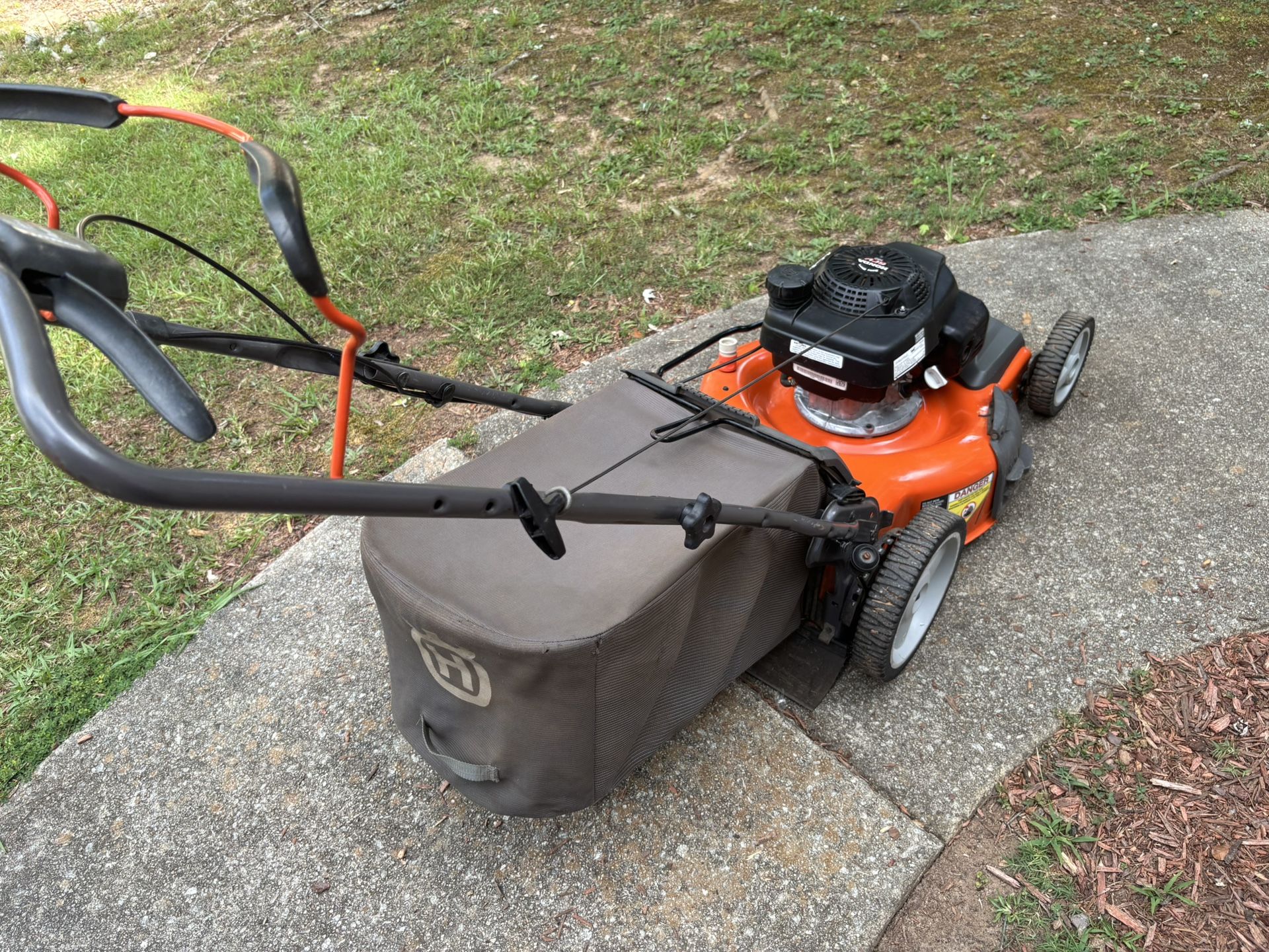 Honda GCV160 Husqvama Self Propelled Lawn Mower