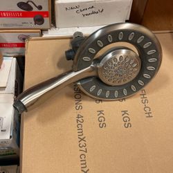 Shower Heads And Nobs