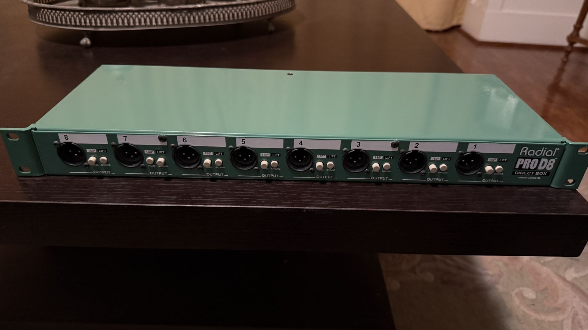 Radial ProD8 8-channel Passive Instrument Direct Box
